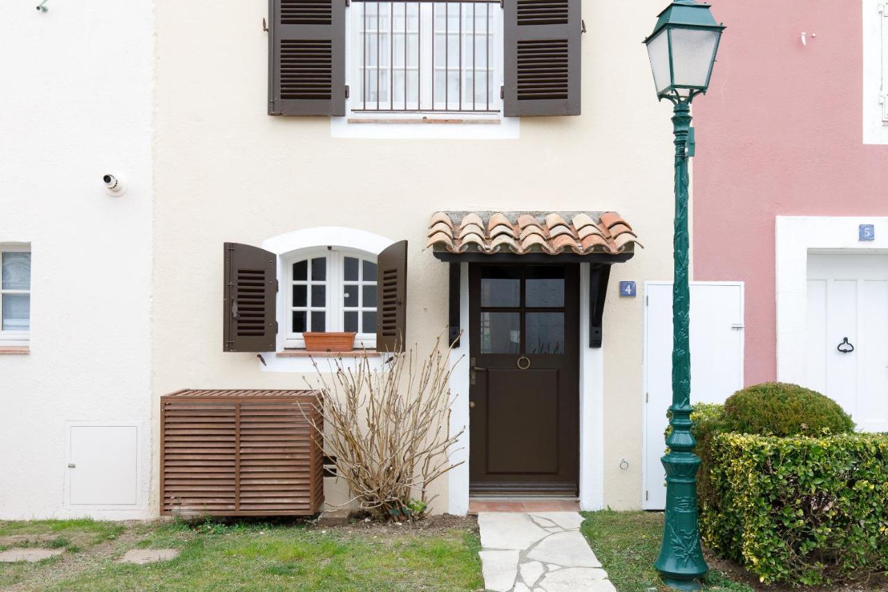 Grimaud 4 Vents Yourhosthelper Exterior foto